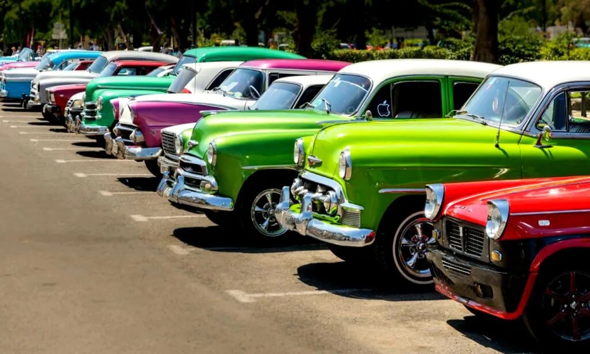 بیمه بدنه ماشین مدل پایین؛ بررسی شرایط، مراحل و نکات حقوقی